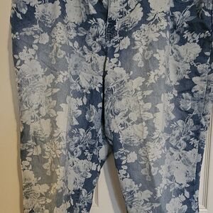 Faded Glory Blue Floral Women's Boyfriend Jeans